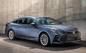 Toyota Avalon Limited '2018
